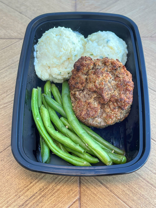 Meatloaf and Mashed Potatoes with Green Beans