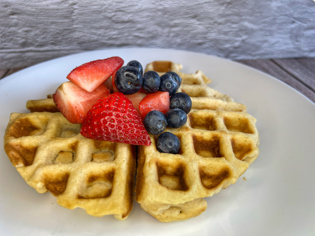 Protein Waffle with Fruit